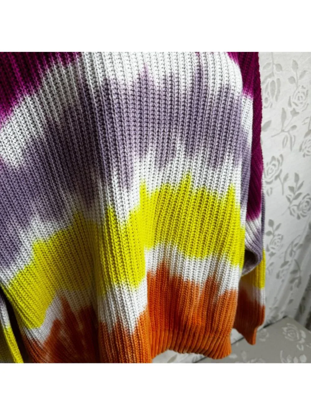 Wild Fable Multicolor Tie-Dye Ombre Sweater Oversized Cotton Blend Boho Whimsy L - Picture 3 of 6
